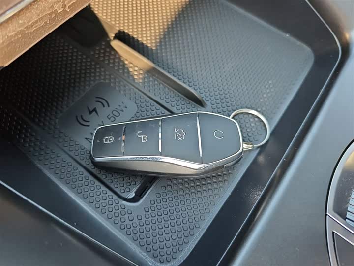 BYD Sea Lion 05 DM-i Hybrid 2025 2025款 DM-i 智驾版 115KM旗舰型