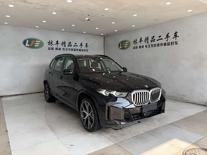 2026 BMW X5