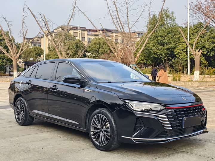 Dongfeng Aeolus Yixuan Max 2023 2023款 1.5T 超凡萌爸版