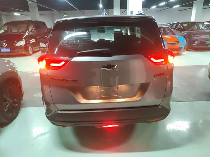 Chevrolet Orlando 2020 2020款 轻混 Redline 530T 自动纵享版（5+2款）