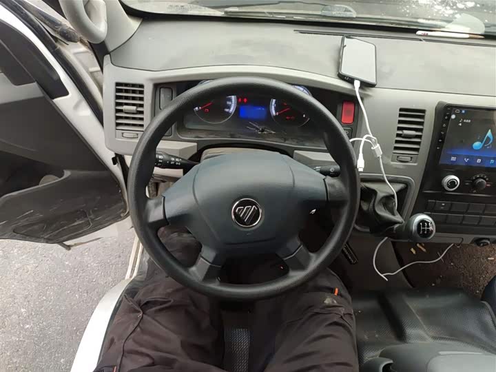 Foton G7 2020 2020款 2.4L商运版长轴高顶2座厢货国VI 4K22D4M