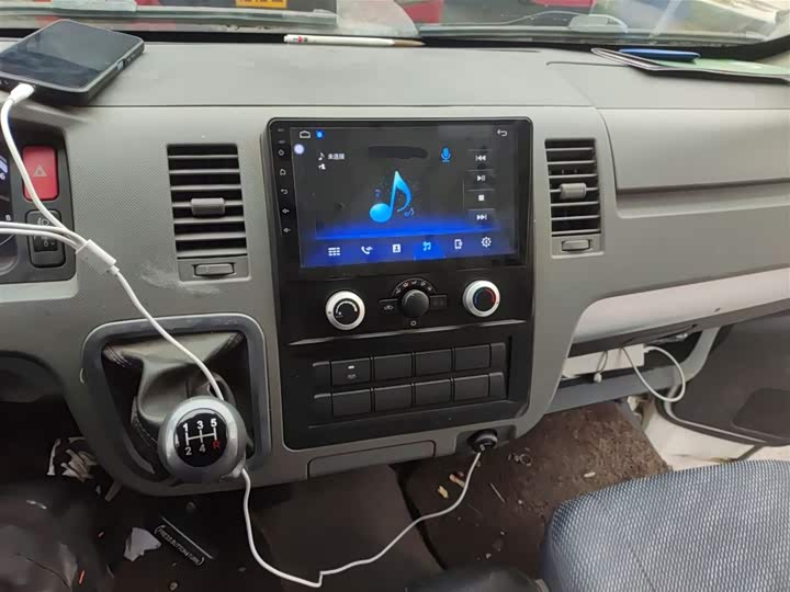 Foton G7 2020 2020款 2.4L商运版长轴高顶2座厢货国VI 4K22D4M