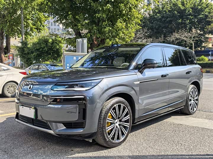 Denza N9 2025 2025款 尊荣型