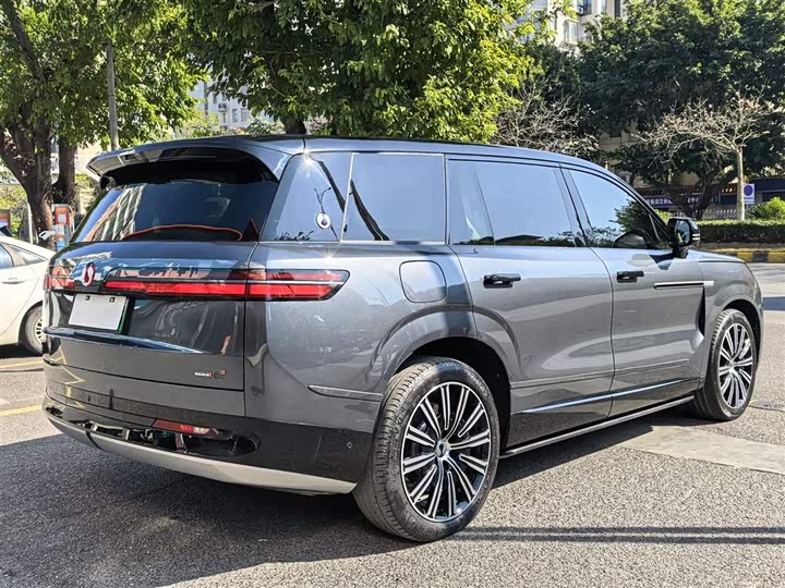 Denza N9 2025 2025款 尊荣型