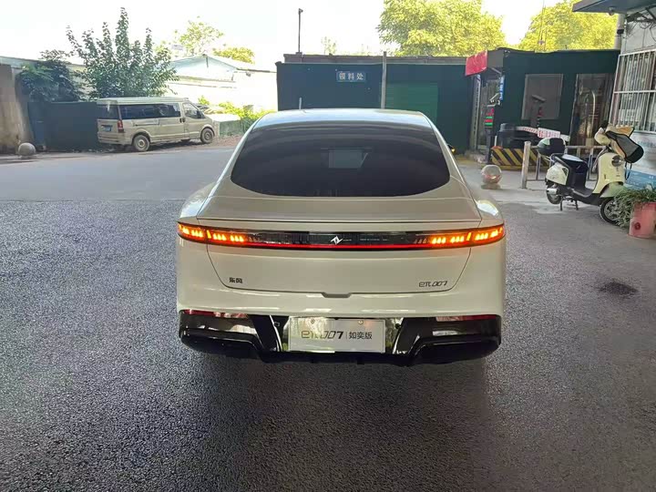 Dongfeng Yipai eπ 007 2024 2024款 200Pro增程版