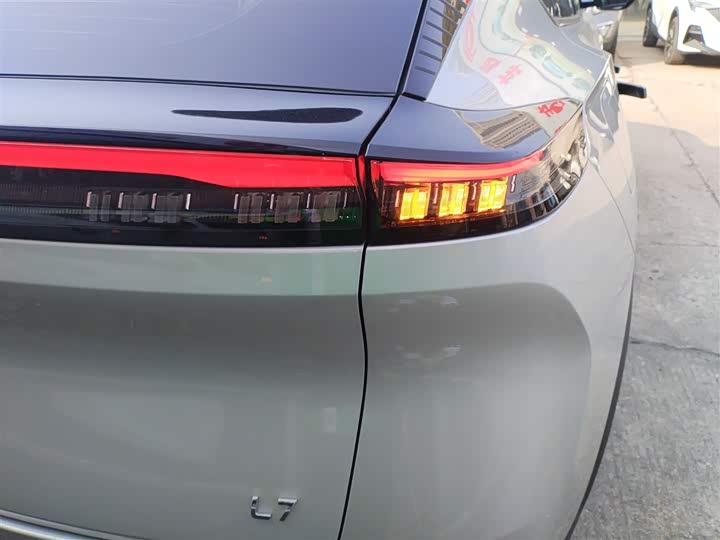 Dongfeng Aeolus L7 2024 2024款 518 Pro