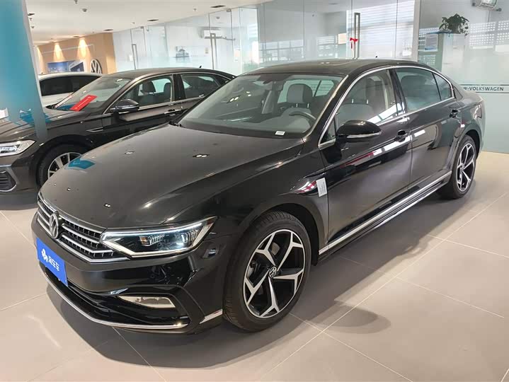 Volkswagen Magotan 2025 2025款 改款 众享款 280TSI DSG豪华型