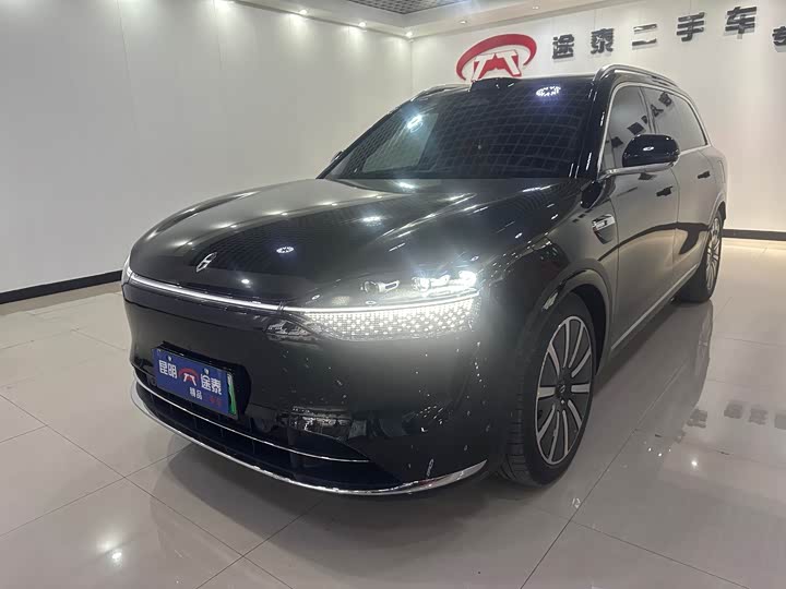 Aito M9 2025 2025款 增程 Ultra版 52kWh 6座版