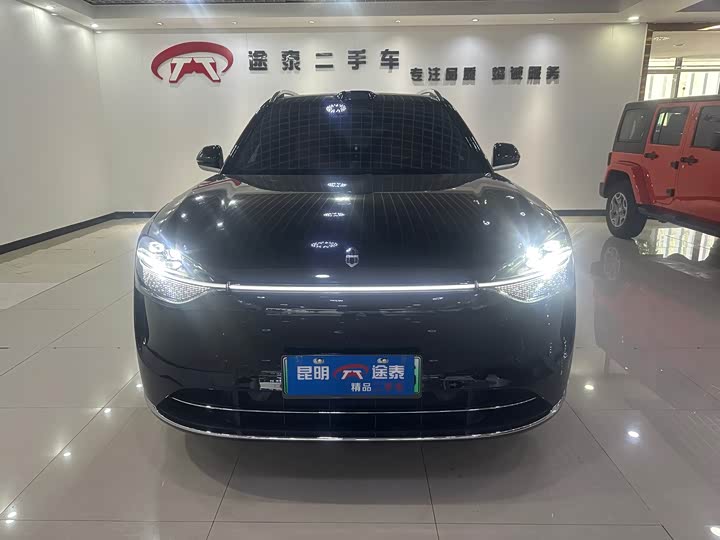 Aito M9 2025 2025款 增程 Ultra版 52kWh 6座版