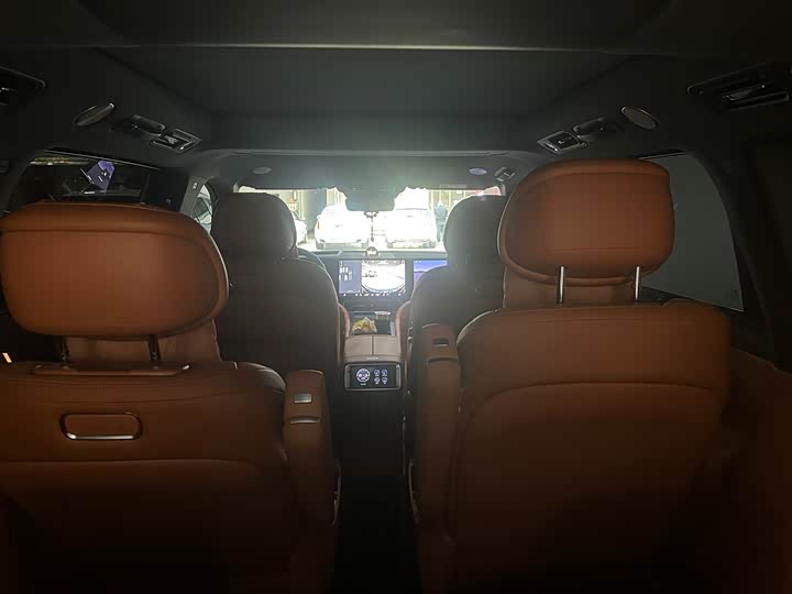 Aito M9 2025 2025款 增程 Ultra版 52kWh 6座版