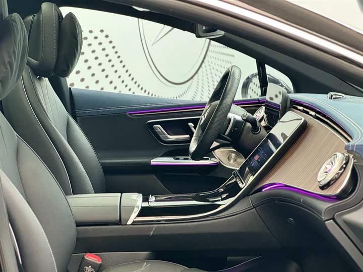 Mercedes-Benz EQE 2025 2025款 500 4MATIC 豪华版