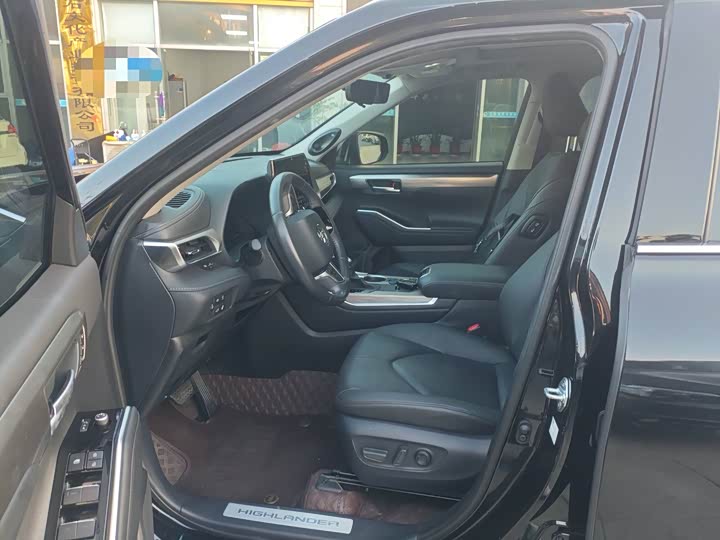 Toyota Highlander 2024 2024款 2.5L智能电混双擎四驱至尊版 7座
