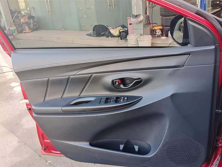 Toyota Yaris L Hatchback 2022 2022款 1.5L CVT豪华PLUS版