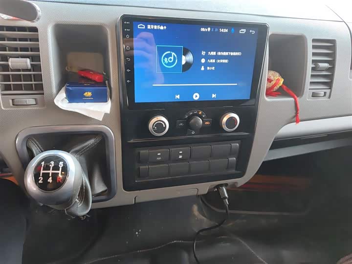 Foton G9 2021 2021款 2.4L汽油商运版长轴高顶9座明窗4K22D4M