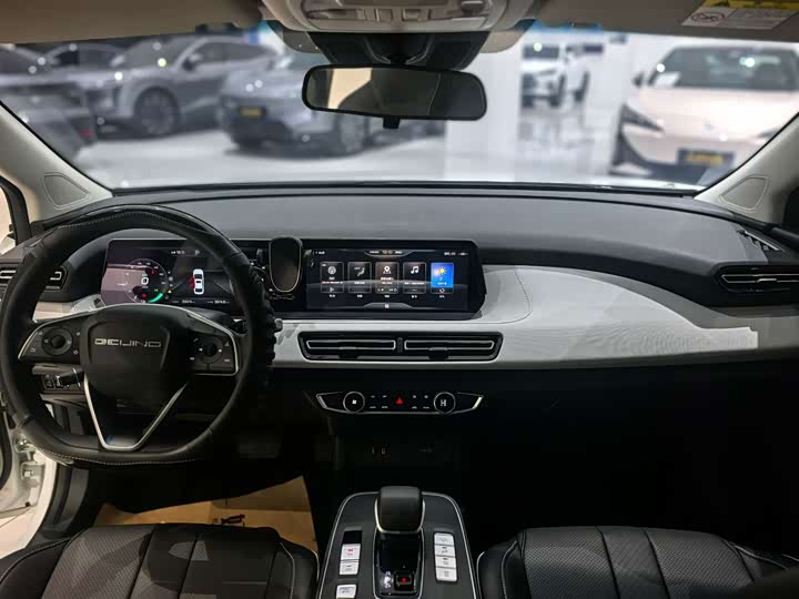 Beijing EU5 Plus 2024 2024款 R500 标准出行版