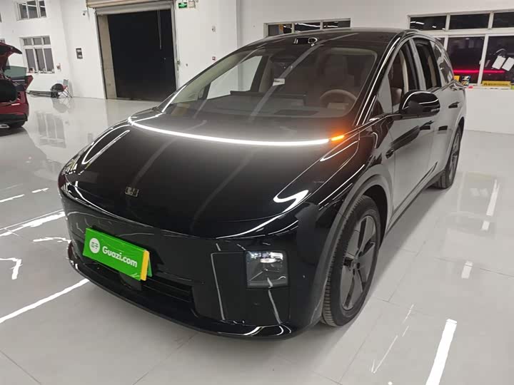 LiXiang i8 2025 2025款 标准版