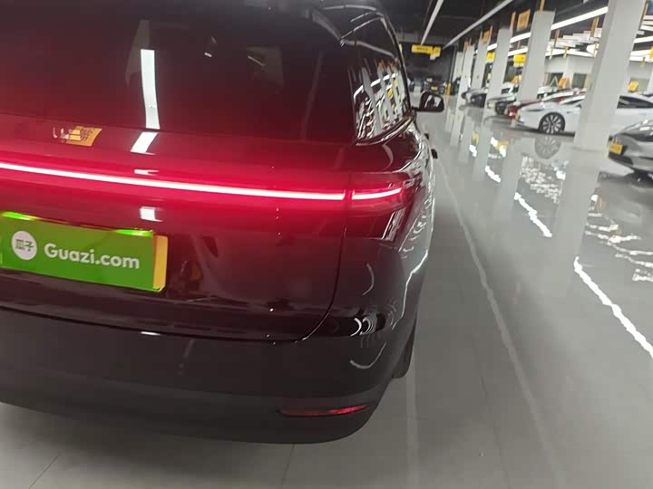 LiXiang i8 2025 2025款 标准版