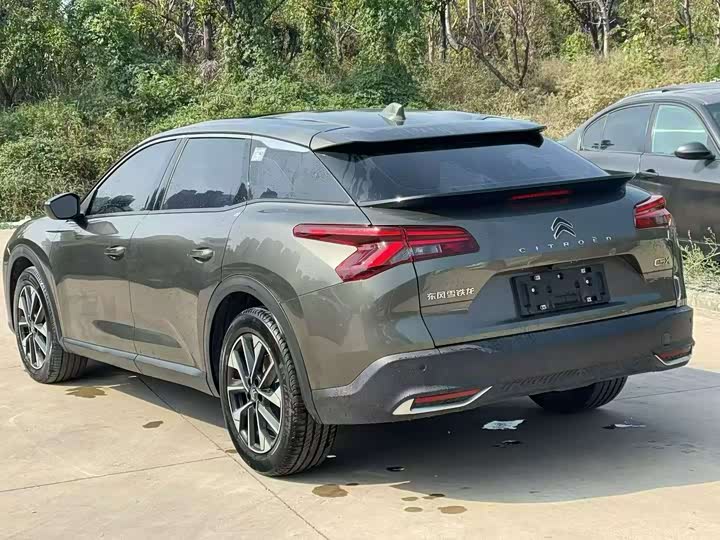 Citroen C5 X 2021 2021款 1.6T 享不凡