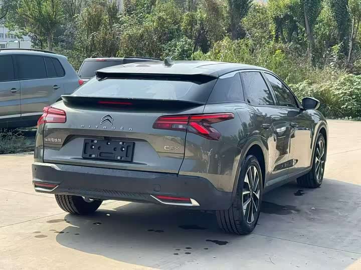 Citroen C5 X 2021 2021款 1.6T 享不凡