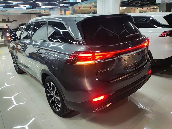 Changan Oshan X7 Plus 2023 2023款 畅享版 1.5T自动尊贵型