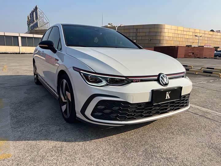 Volkswagen Golf GTI 2023 2023款 380TSI DSG GTI