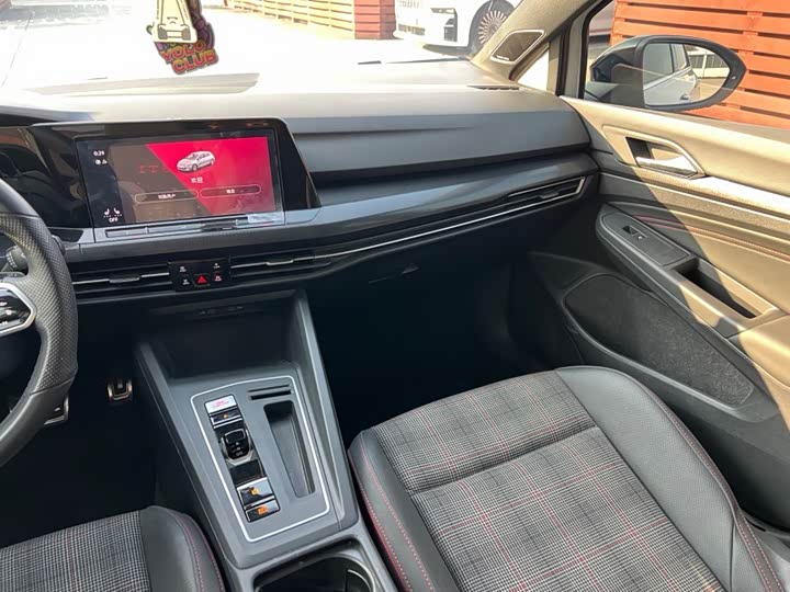 Volkswagen Golf GTI 2023 2023款 380TSI DSG GTI