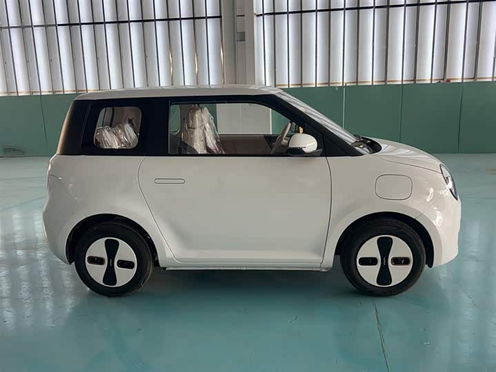 Changan Qiyuan (Nevo) Lumin 2026 2026款 宝藏版 205km 酷爱米 宁德
