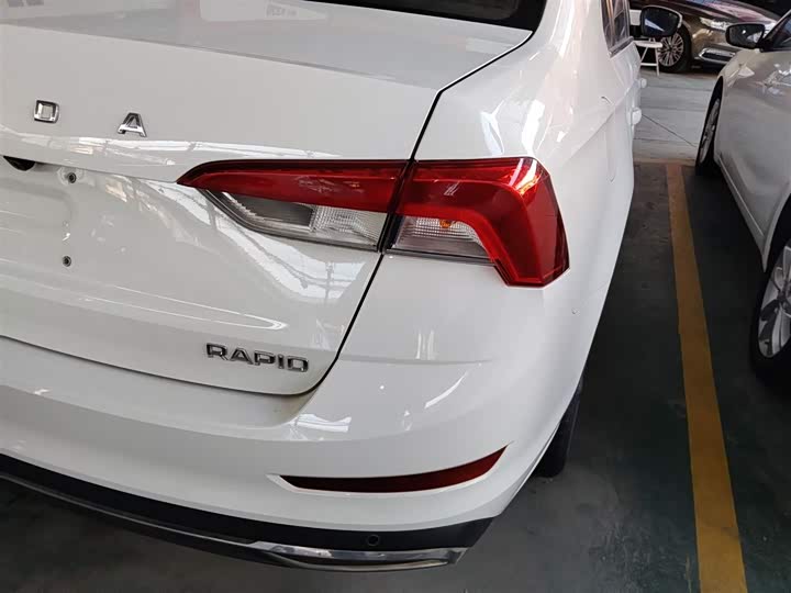 Skoda Rapid 2020 2020款 1.5L 自动舒适版