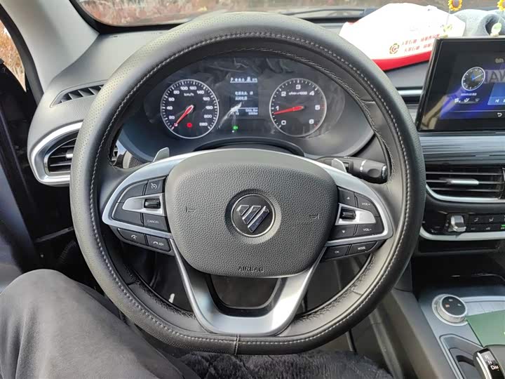 Foton Tunland G9 2025 2025款 2.0T 柴油自动四驱长轴 特装版