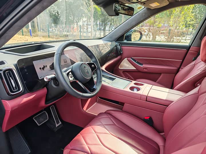 Aito M8 2025 2025款 增程 Ultra版 53.4kWh 5座版