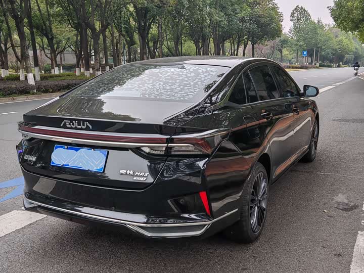 Dongfeng Aeolus Yixuan Max 2022 2022款 1.5T 超帅潮爸版