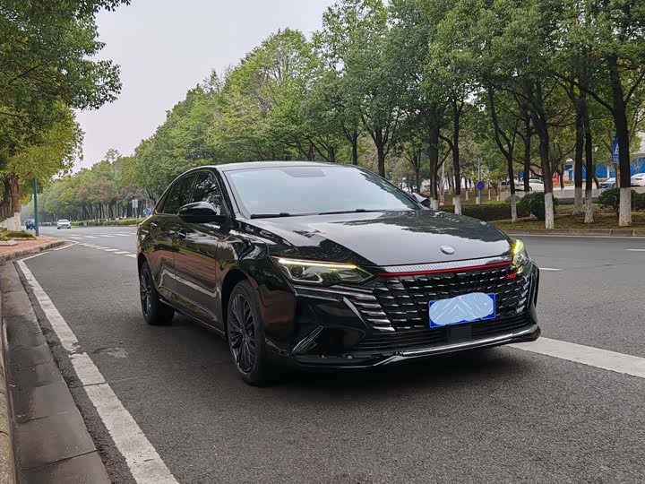 Dongfeng Aeolus Yixuan Max 2022 2022款 1.5T 超帅潮爸版