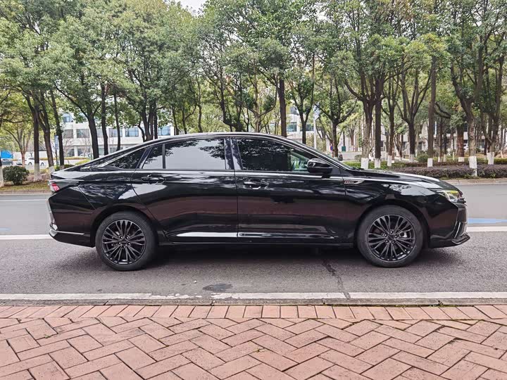 Dongfeng Aeolus Yixuan Max 2022 2022款 1.5T 超帅潮爸版