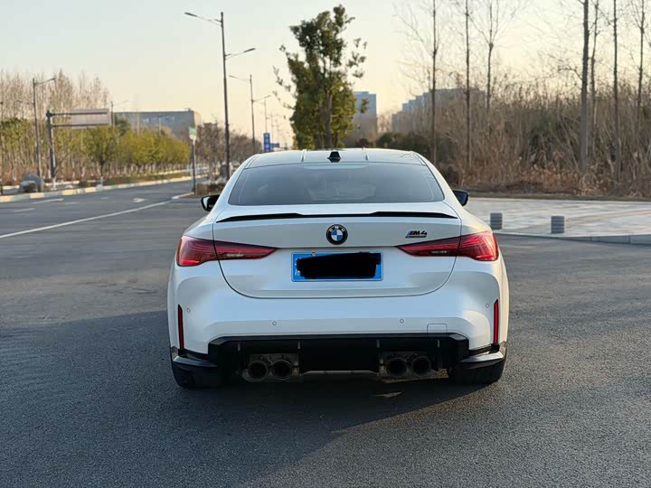 BMW M4 2024 2024款 M4双门轿跑车 M xDrive 雷霆版
