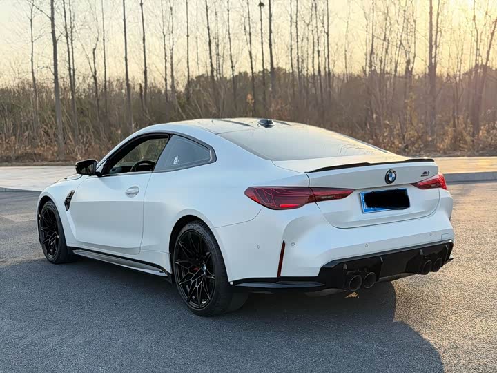 BMW M4 2024 2024款 M4双门轿跑车 M xDrive 雷霆版