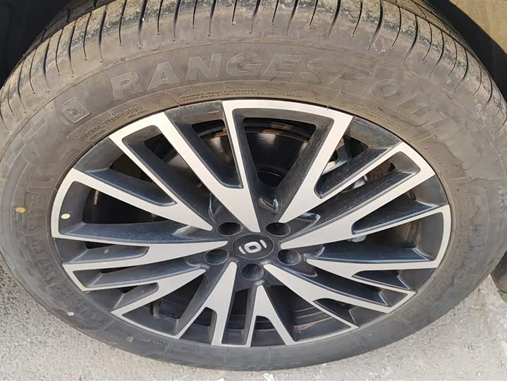 Changan Qiyuan (Nevo) Q07 2025 2025款 215尊荣型