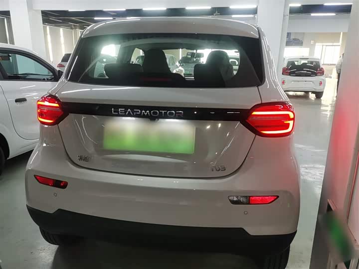 Leapmotor T03 2025 2025款 310舒享版