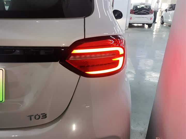 Leapmotor T03 2025 2025款 310舒享版