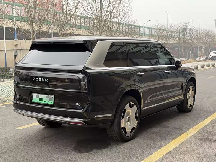 Zeekr 9X 2025 2025款 Ultra版 55kWh