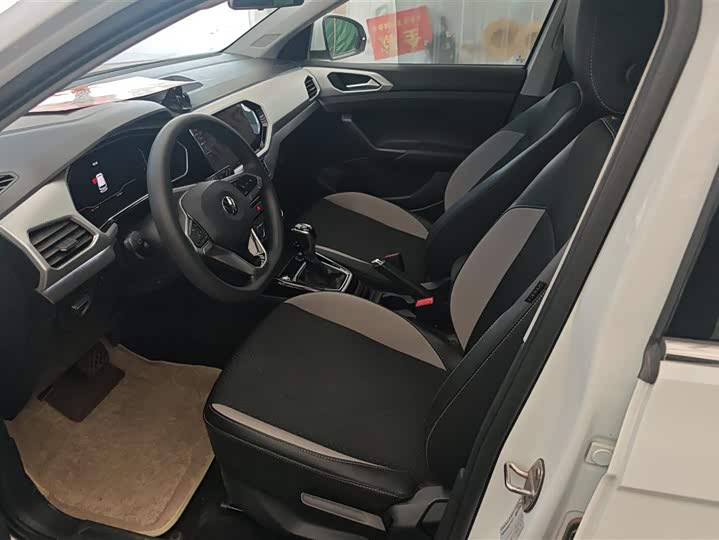 Volkswagen Tacqua 2023 2023款 200TSI DSG 悦智联版