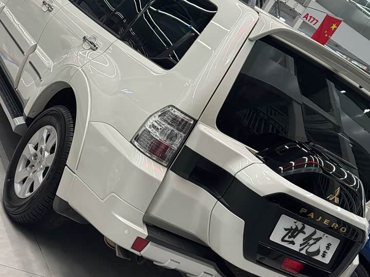 Mitsubishi Pajero 2020 2020款 3.0L 自动豪华越野版