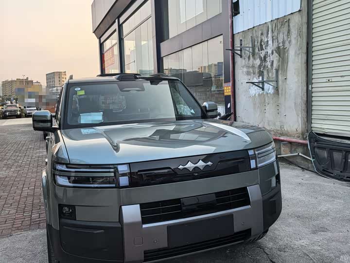 BYD FangChengBao Titanium 7 (Tai 7) 2025 2025款 190KM四驱Ultra版