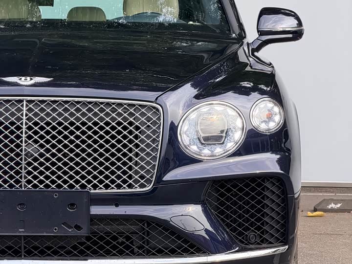 Bentley Bentayga 2024 2024款 4.0T V8