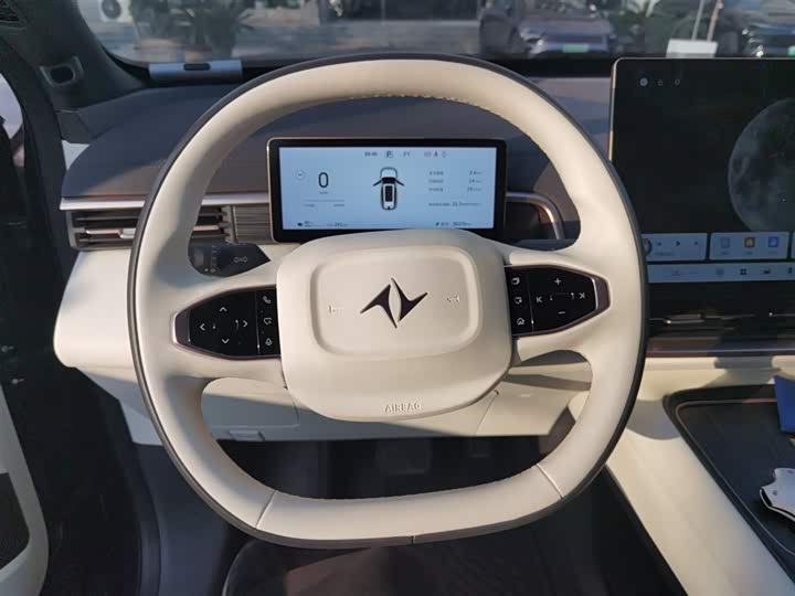 Dongfeng Yipai eπ 008 2024 2024款 636Max纯电版 6座