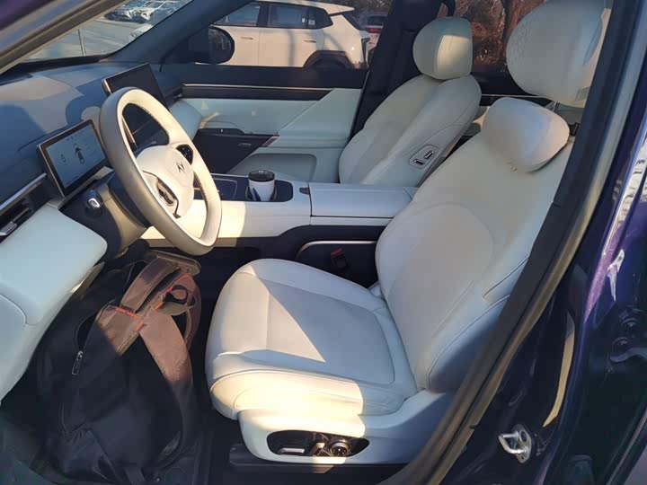 Dongfeng Yipai eπ 008 2024 2024款 636Max纯电版 6座