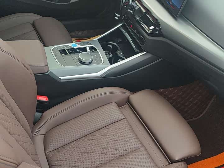 BMW i3 2025 2025款 eDrive 35 L