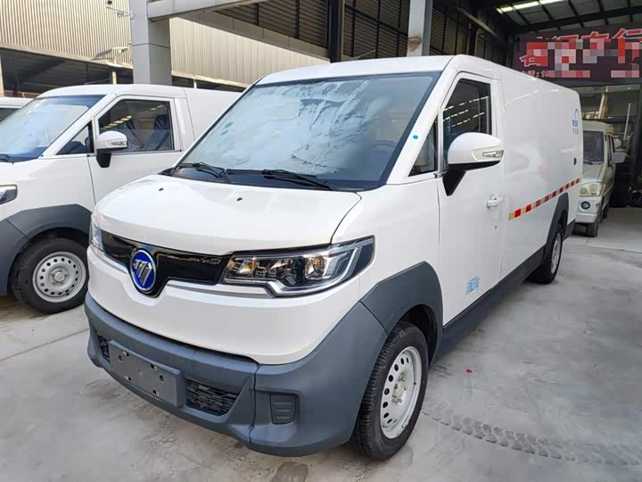 Foton Smart Smurf E7 2024 2024款 改款 纯电动厢式运输车 平顶2座 亿纬锂能41.86kWh
