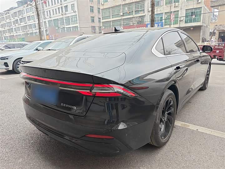 Lincoln Z (Zephyr) 2025 2025款 2.0T 尊尚混动版