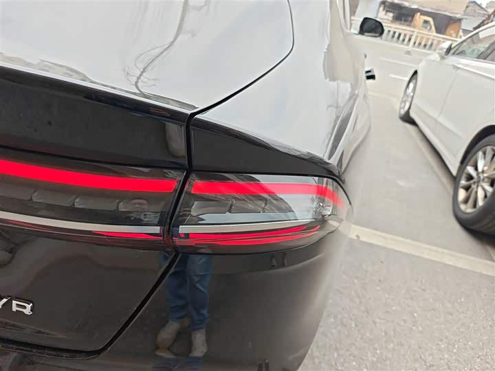 Lincoln Z (Zephyr) 2025 2025款 2.0T 尊尚混动版