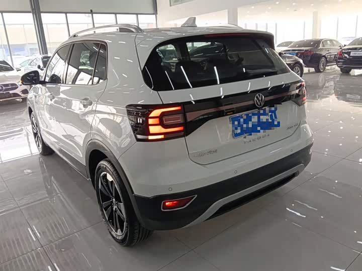 Volkswagen Tacqua 2023 2023款 200TSI DSG 悦智联版